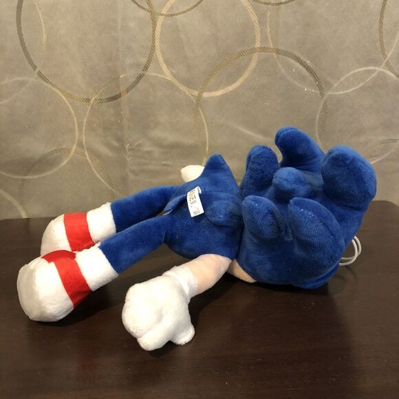 Sonic The Hedgehog Plush Toy Blue Stuffed Animal SEGA Video Game Suction Hanger - Picture 3 of 6